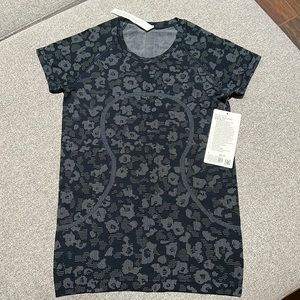 NWT Lululemon Swiftly Tech SS 2.0